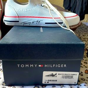 Tommy Hilfiger Women’s size 6  Multi fabric tennis shoes